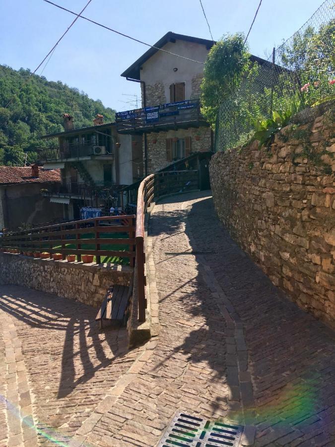 Palazzago Casa Vacanza Serena מראה חיצוני תמונה