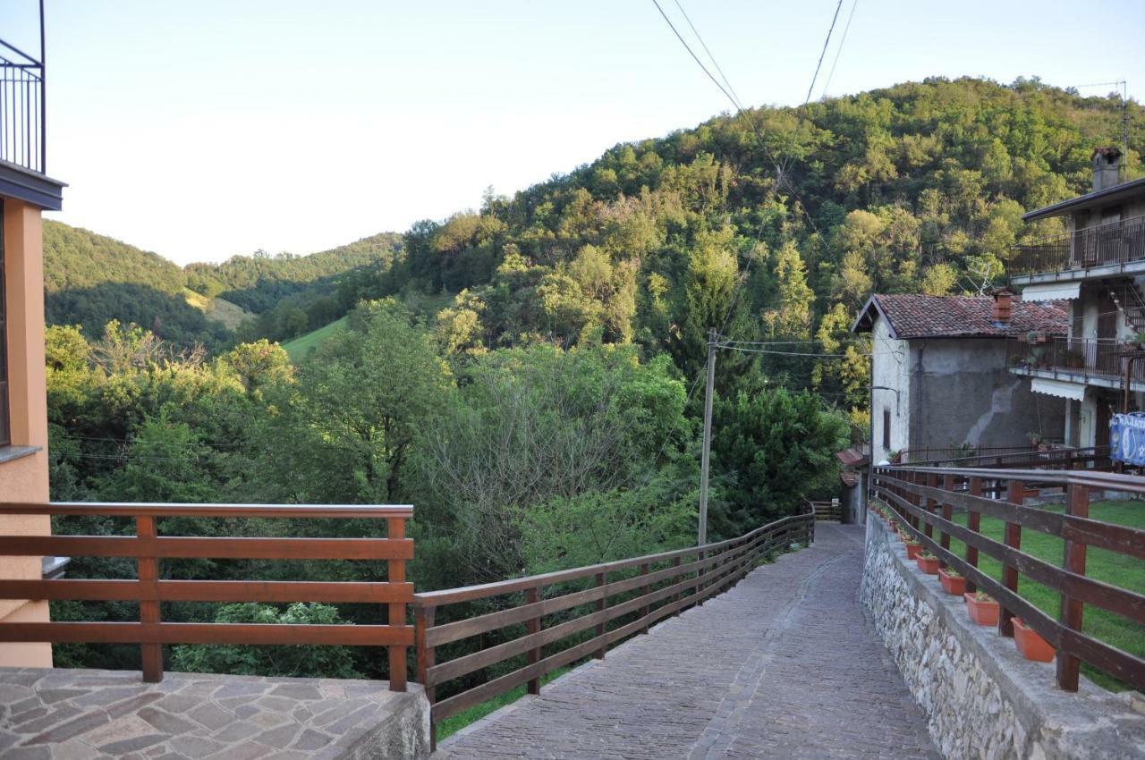 Palazzago Casa Vacanza Serena מראה חיצוני תמונה